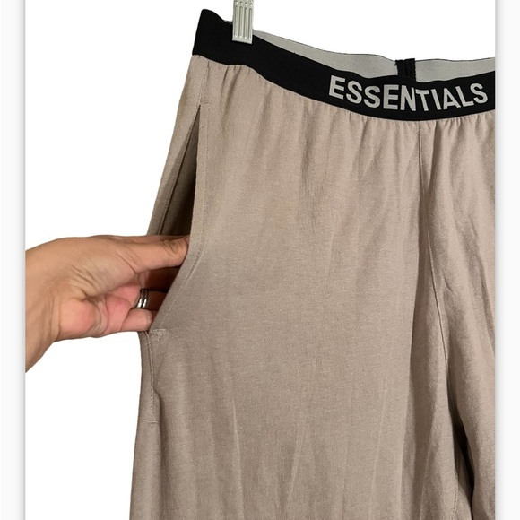 Fear of God Essentials Essentials Tan Lounge Pants size M - Picture 7 of 8